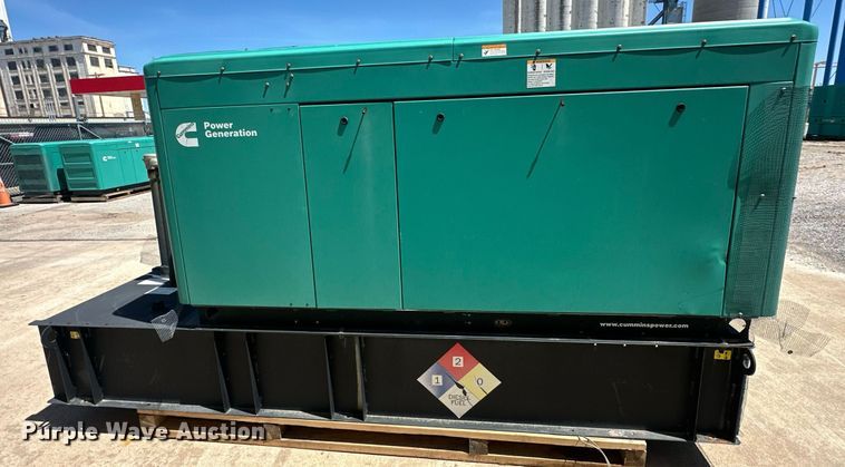 image for item EJ8673 2015 Cummins C25 D6 generator