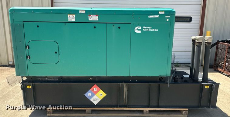 image for item EJ8673 2015 Cummins C25 D6 generator
