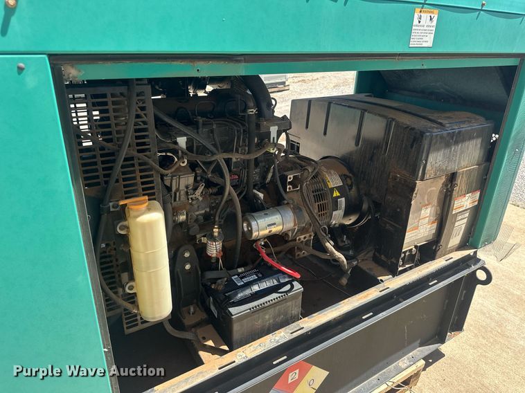 image for item EJ8673 2015 Cummins C25 D6 generator