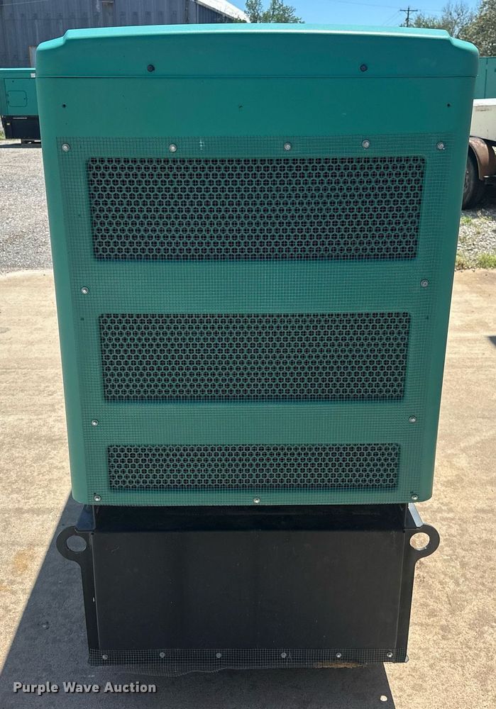 image for item EJ8674 2015 Cummins C25 D6 generator