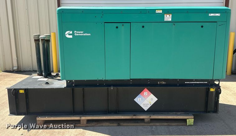 image for item EJ8674 2015 Cummins C25 D6 generator