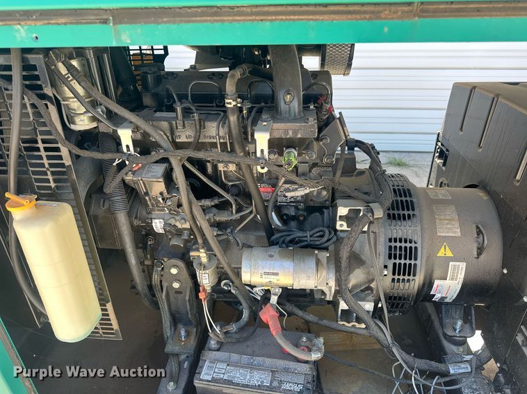 image for item EJ8674 2015 Cummins C25 D6 generator