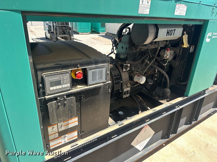 image for item EJ8674 2015 Cummins C25 D6 generator