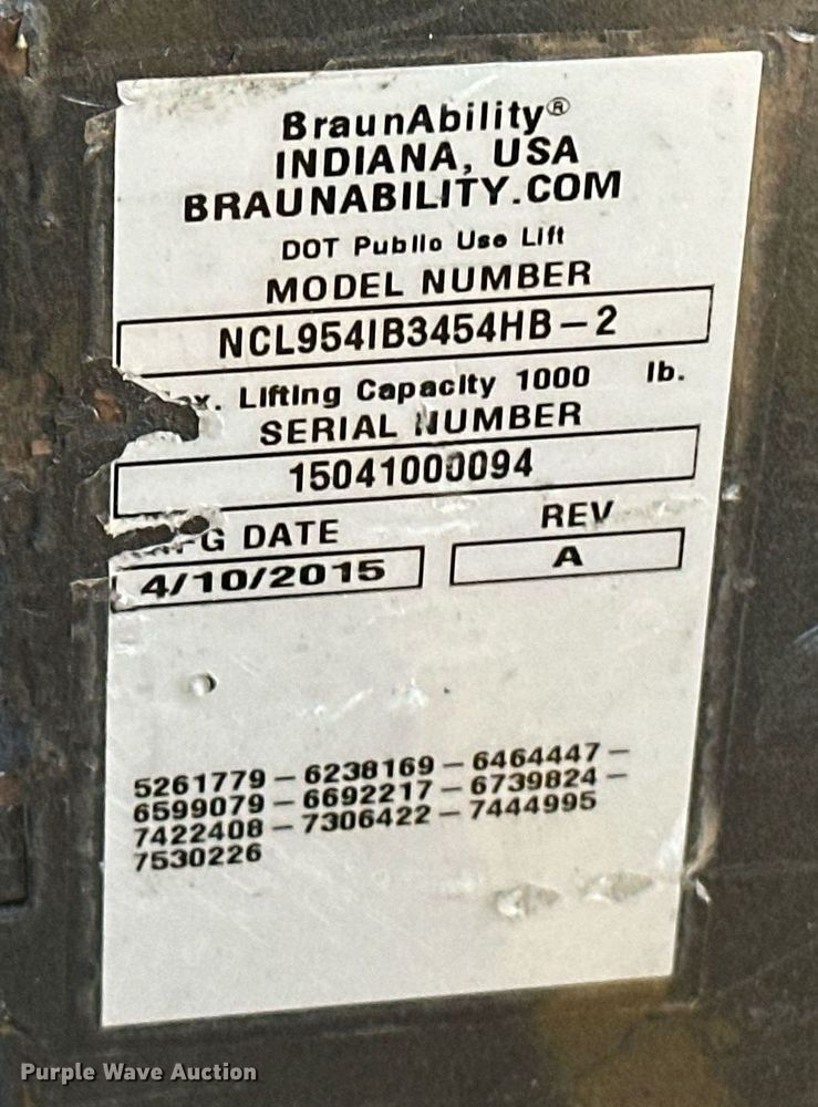 image for item EJ8682 2014 Glaval E450 shuttle bus