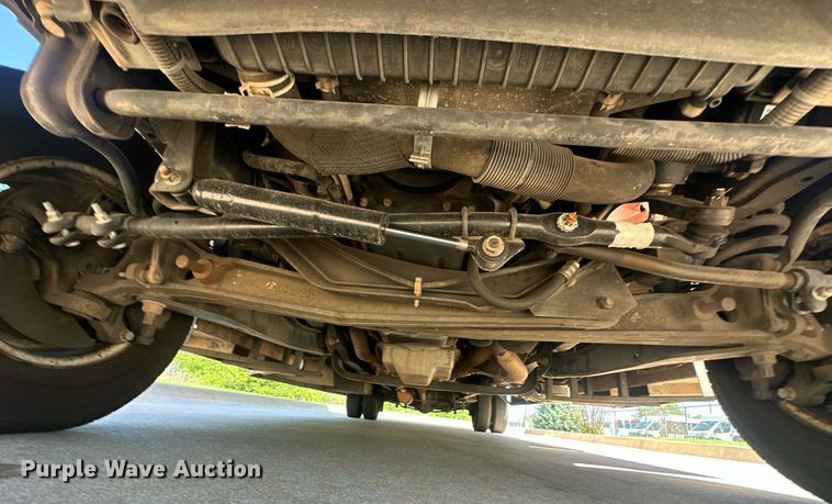 image for item EJ8682 2014 Glaval E450 shuttle bus