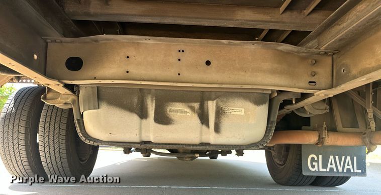 image for item EJ8682 2014 Glaval E450 shuttle bus