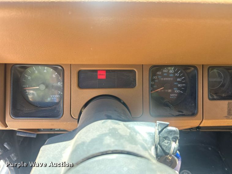 image for item EJ8683 1995 Jeep Wrangler SUV