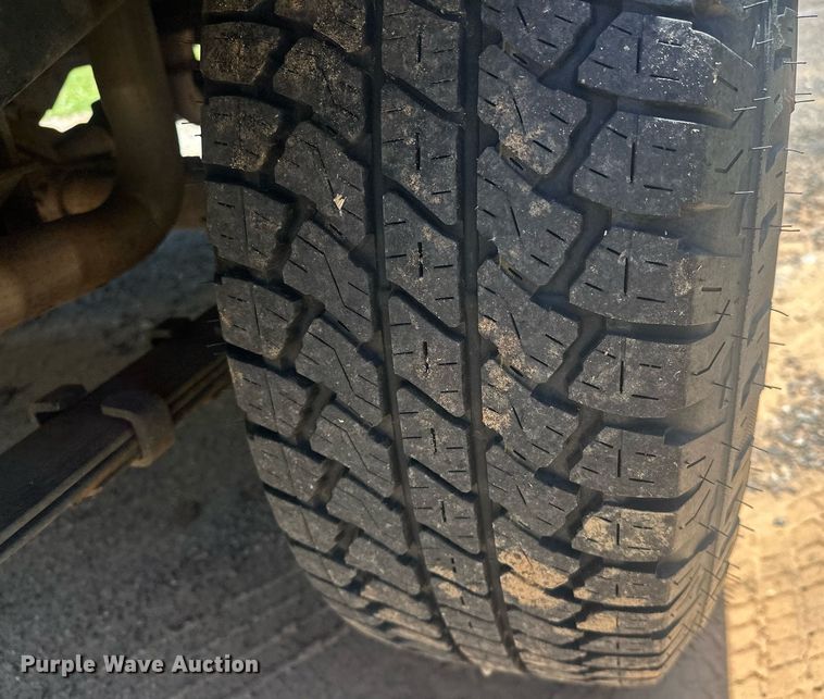 image for item EJ8683 1995 Jeep Wrangler SUV