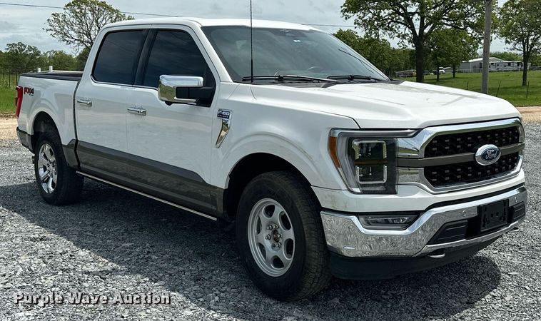 image for item EJ8686 2023 Ford F150 SuperCrew King Ranch pickup truck