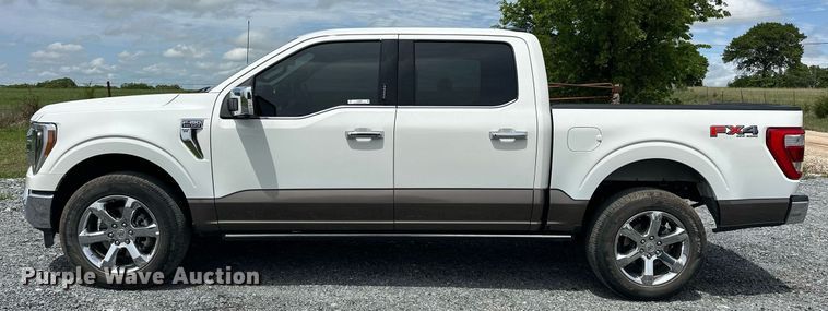 image for item EJ8686 2023 Ford F150 SuperCrew King Ranch pickup truck