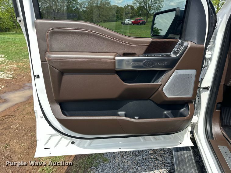 image for item EJ8686 2023 Ford F150 SuperCrew King Ranch pickup truck