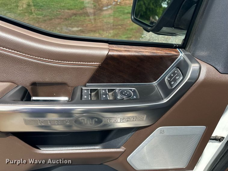 image for item EJ8686 2023 Ford F150 SuperCrew King Ranch pickup truck