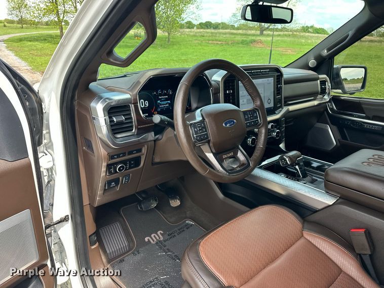 image for item EJ8686 2023 Ford F150 SuperCrew King Ranch pickup truck