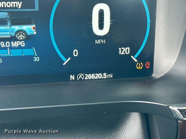 image for item EJ8686 2023 Ford F150 SuperCrew King Ranch pickup truck