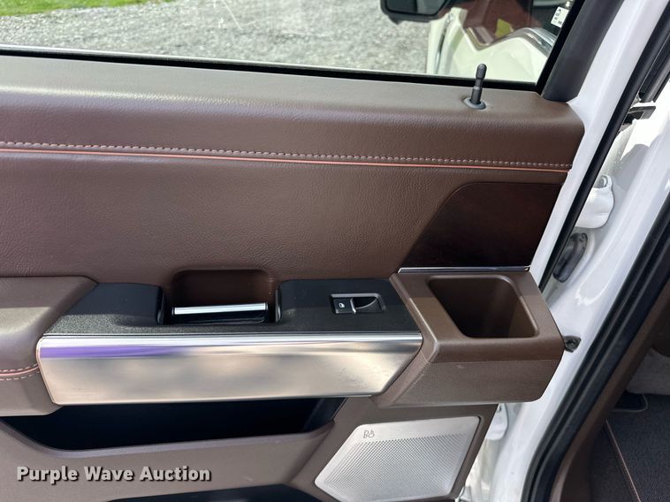 image for item EJ8686 2023 Ford F150 SuperCrew King Ranch pickup truck