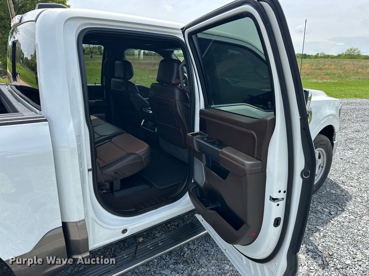 image for item EJ8686 2023 Ford F150 SuperCrew King Ranch pickup truck