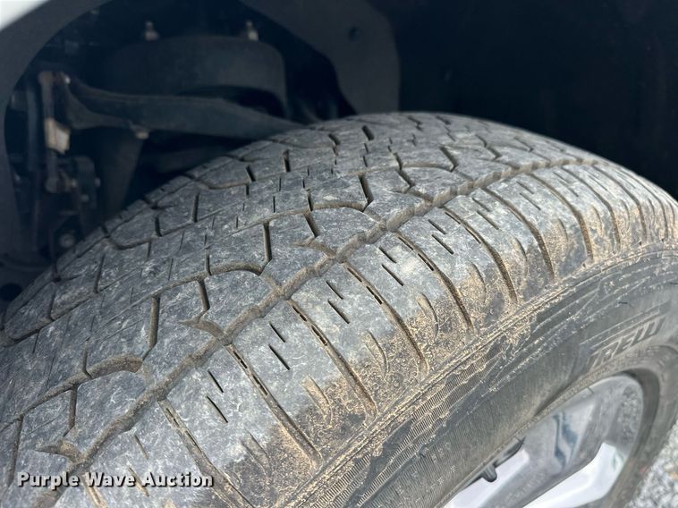 image for item EJ8686 2023 Ford F150 SuperCrew King Ranch pickup truck