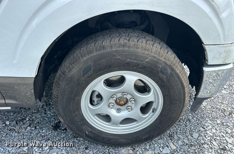 image for item EJ8686 2023 Ford F150 SuperCrew King Ranch pickup truck