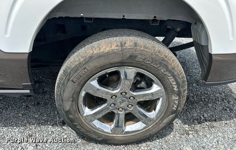 image for item EJ8686 2023 Ford F150 SuperCrew King Ranch pickup truck