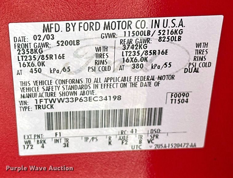 image for item EJ8687 2003 Ford F350 Super Duty Crew Cab pickup truck