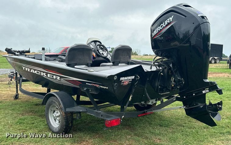 image for item EJ8688 2023 Tracker Pro Team 175 boat