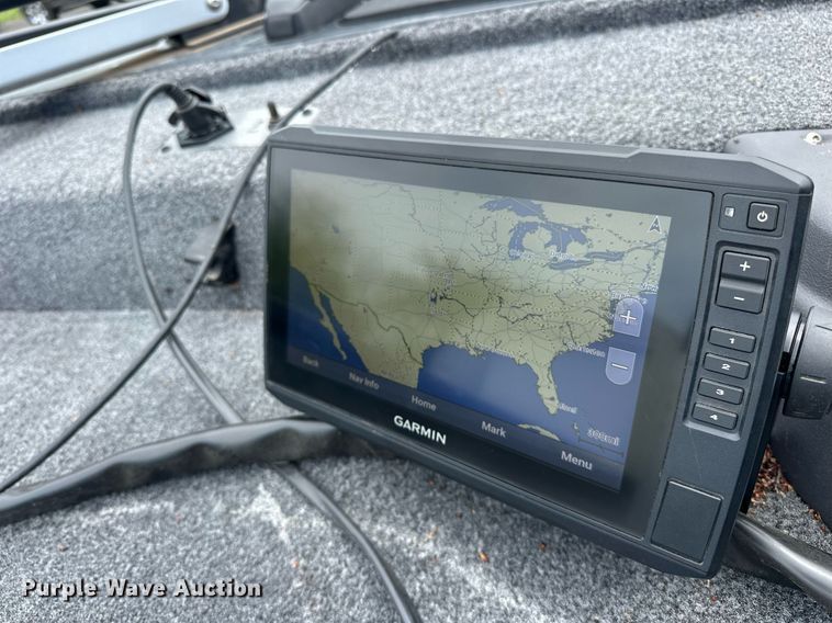 image for item EJ8688 2023 Tracker Pro Team 175 boat