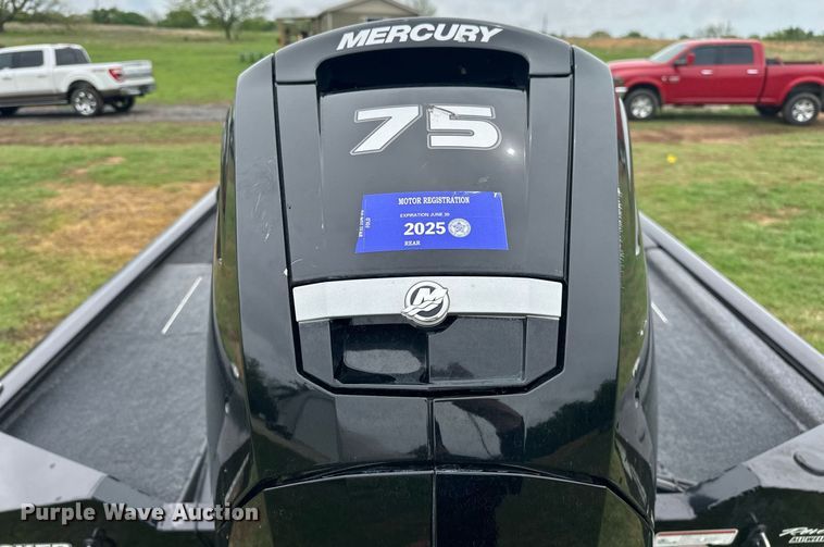 image for item EJ8688 2023 Tracker Pro Team 175 boat