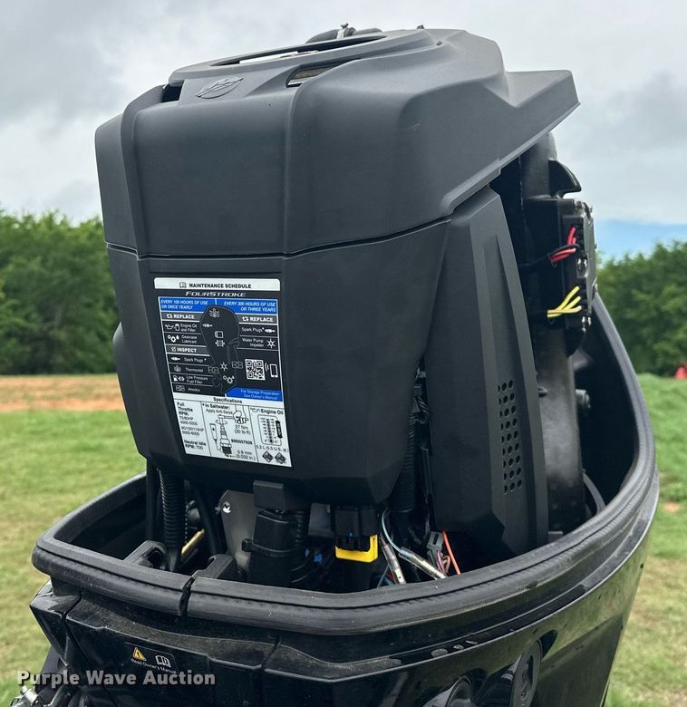 image for item EJ8688 2023 Tracker Pro Team 175 boat