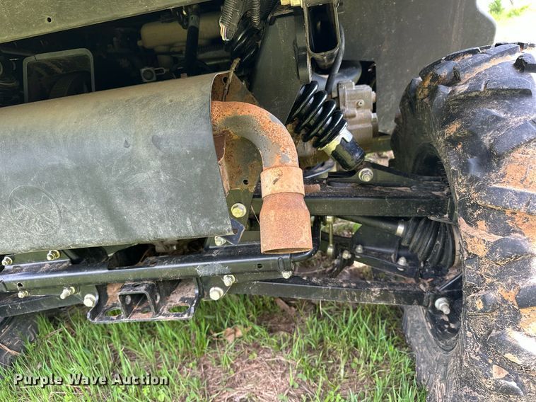 image for item EJ8689 2020 John Deere XUV835R Gator utility vehicle