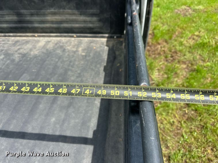 image for item EJ8689 2020 John Deere XUV835R Gator utility vehicle