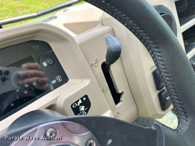 image for item EJ8689 2020 John Deere XUV835R Gator utility vehicle