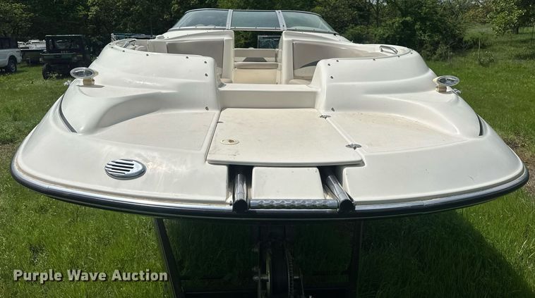 image for item EJ8691 2006 Glastron DX235 boat