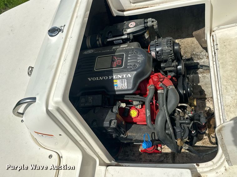 image for item EJ8691 2006 Glastron DX235 boat