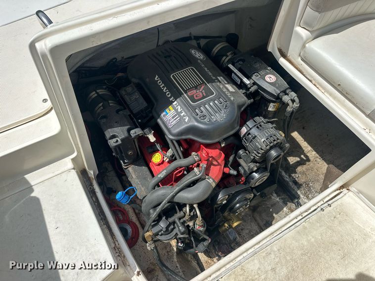 image for item EJ8691 2006 Glastron DX235 boat