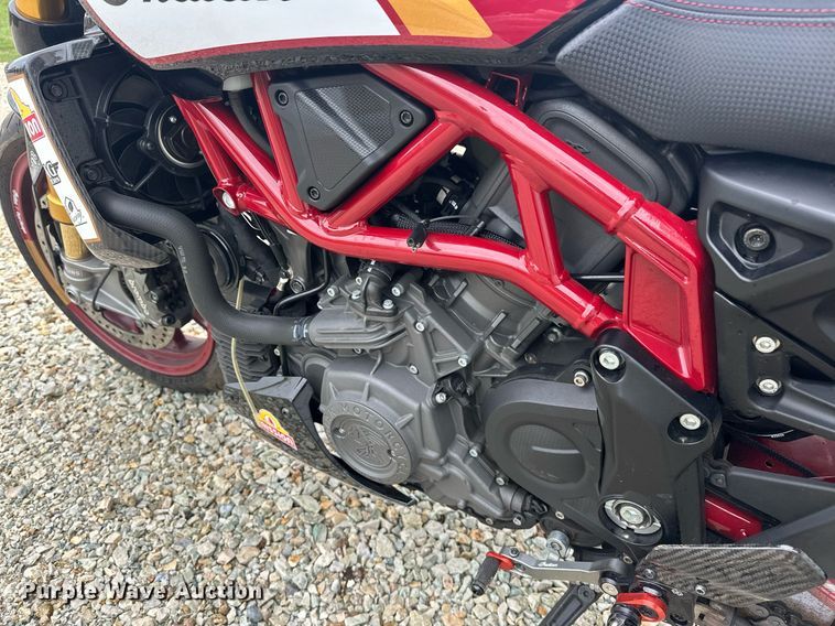 image for item EJ8692 2024 Indian Motorcycle Co. FTR x RSD Super Hooligan motorcycle