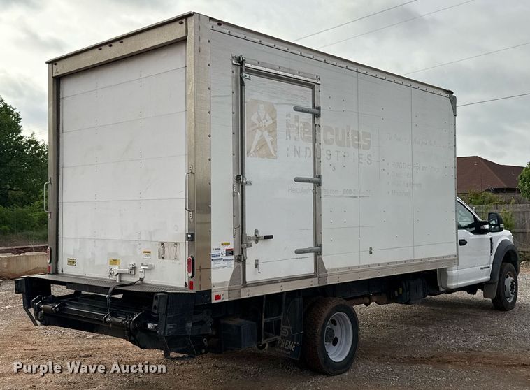 image for item EJ8701 2019 Ford F450 Super Duty XL box truck