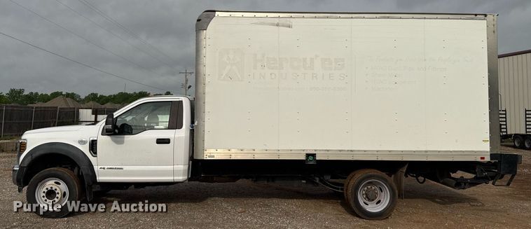 image for item EJ8701 2019 Ford F450 Super Duty XL box truck