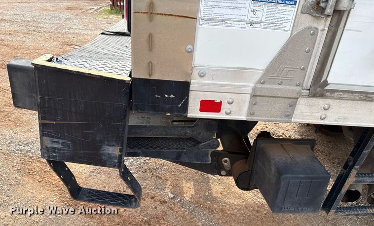 image for item EJ8701 2019 Ford F450 Super Duty XL box truck