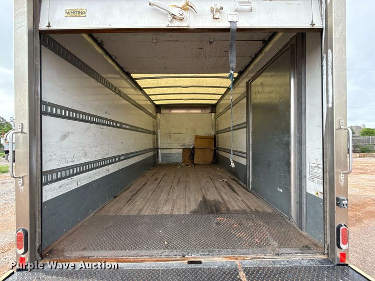 image for item EJ8701 2019 Ford F450 Super Duty XL box truck