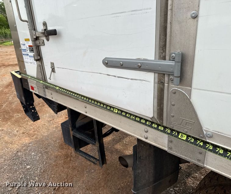 image for item EJ8701 2019 Ford F450 Super Duty XL box truck