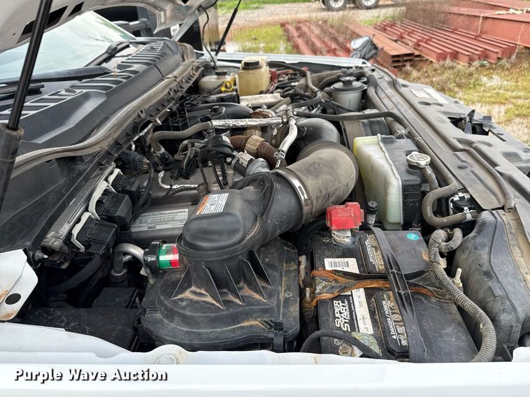 image for item EJ8701 2019 Ford F450 Super Duty XL box truck