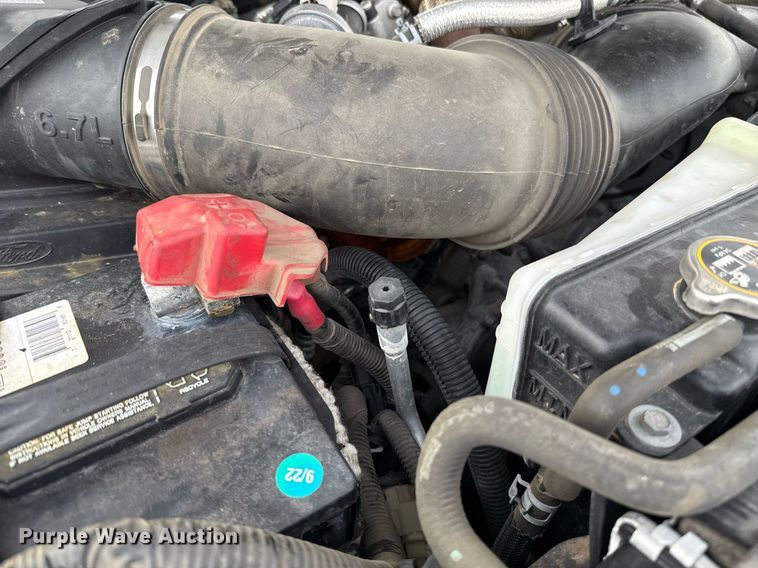 image for item EJ8701 2019 Ford F450 Super Duty XL box truck