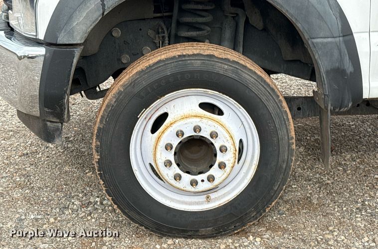 image for item EJ8701 2019 Ford F450 Super Duty XL box truck