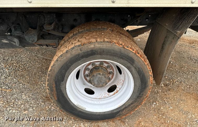 image for item EJ8701 2019 Ford F450 Super Duty XL box truck