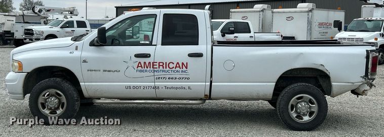 image for item EK2934 2005 Dodge Ram 3500 Quad Cab pickup truck