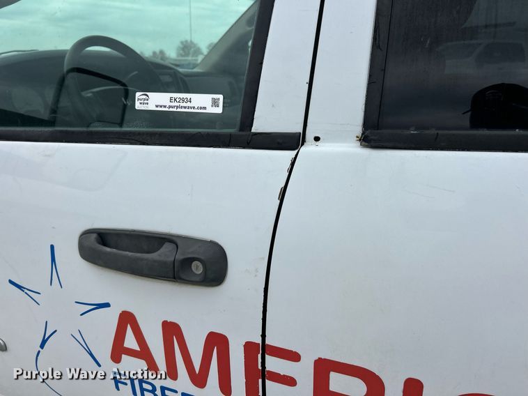 image for item EK2934 2005 Dodge Ram 3500 Quad Cab pickup truck