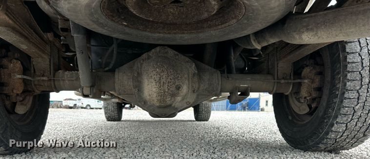 image for item EK2934 2005 Dodge Ram 3500 Quad Cab pickup truck