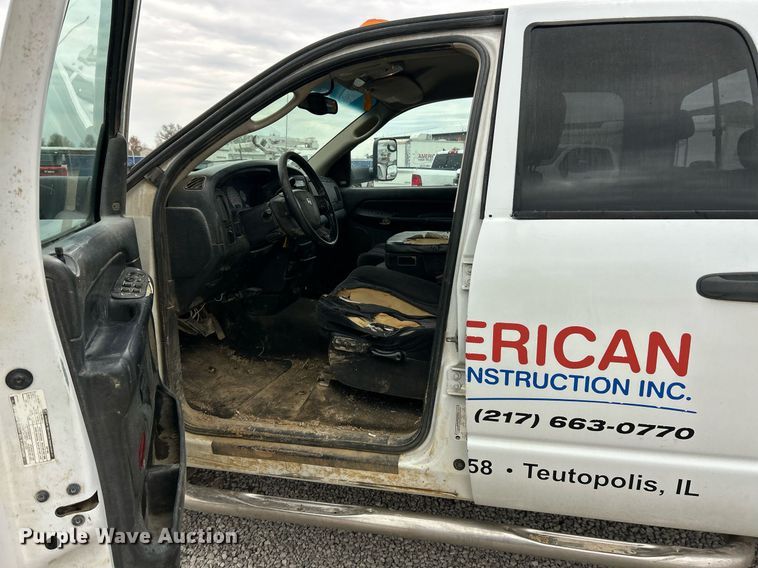image for item EK2934 2005 Dodge Ram 3500 Quad Cab pickup truck