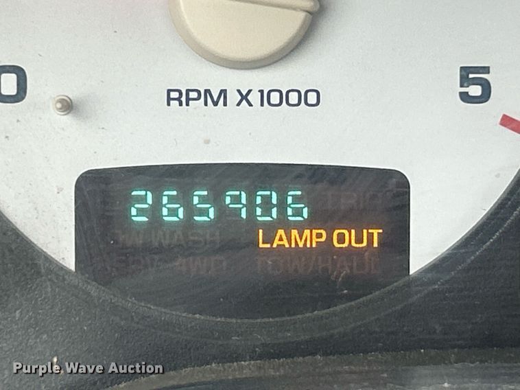 image for item EK2934 2005 Dodge Ram 3500 Quad Cab pickup truck