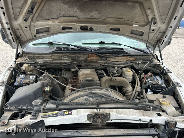 image for item EK2934 2005 Dodge Ram 3500 Quad Cab pickup truck